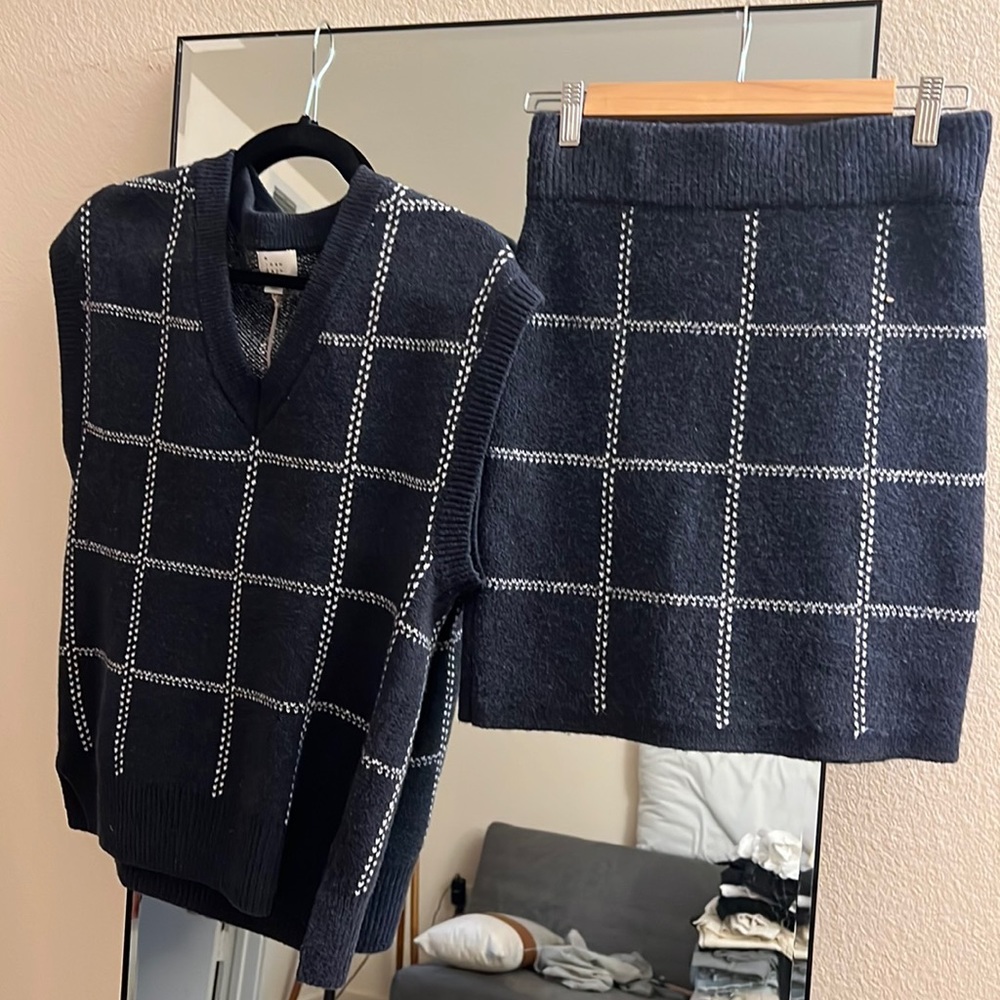 Coord sweater skirt set NWT